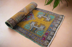 "Goldie" Vintage Oushak Rug •1.6 x 3.1 ft