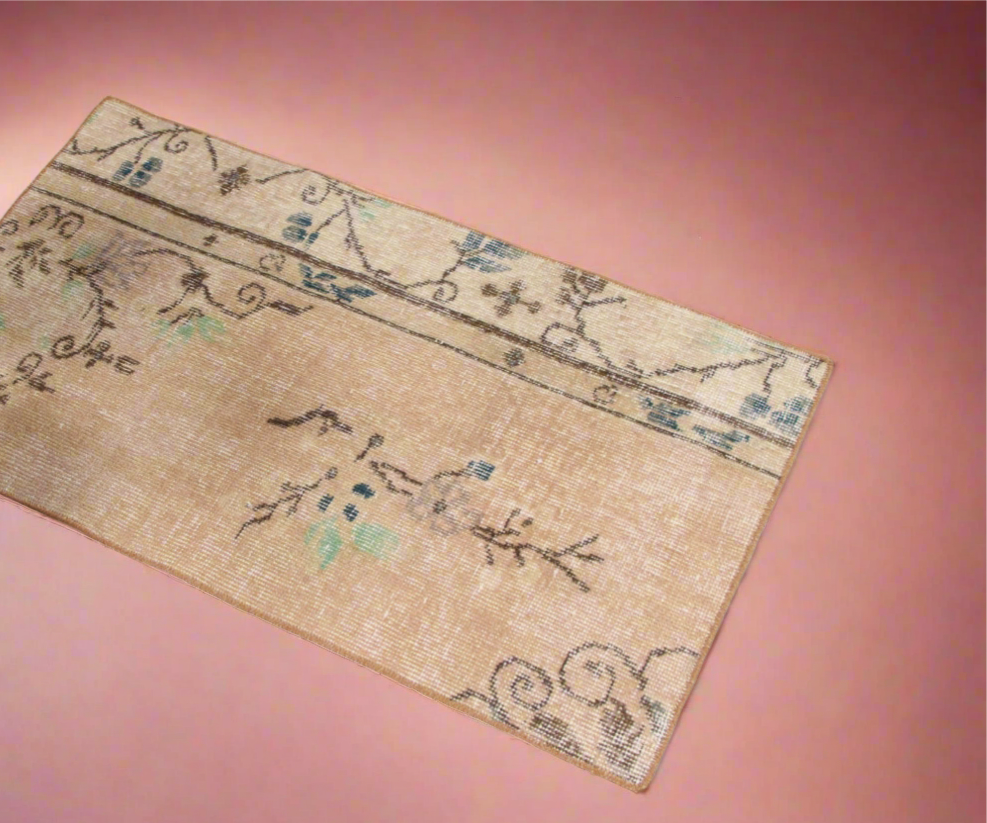 “Ophelia” Turkish rug • 1.8 x 3.1’