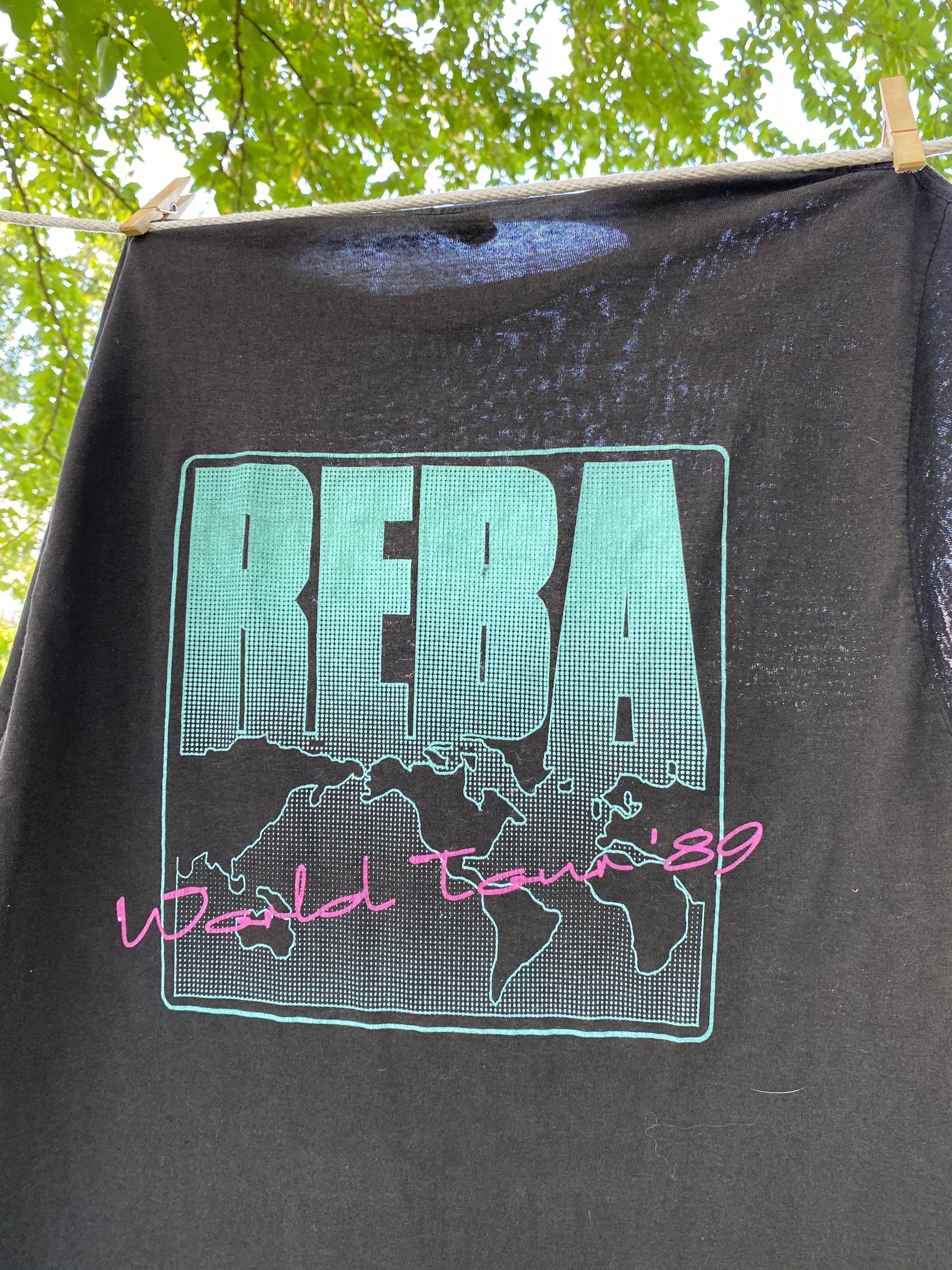 Rare 1989 Reba McEntire World Tour Shirt
