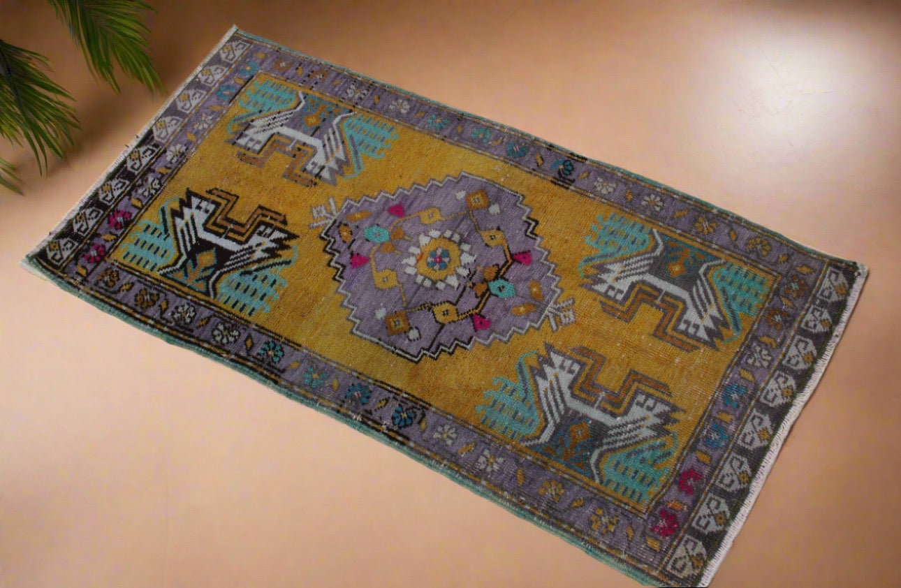 "Goldie" Vintage Oushak Rug •1.6 x 3.1 ft