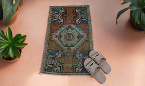 "Odessa" Vintage Oushak Rug • 1.5 x 2.6 ft