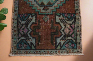 "Odessa" Vintage Oushak Rug • 1.5 x 2.6 ft