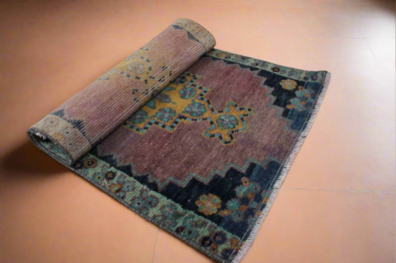 "Cass" Vintage Oushak Rug •1.6 x 2.6ft